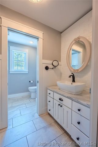 3723 Chapel Lane, New Albany, IN 47150