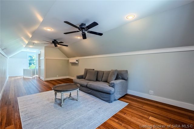 3723 Chapel Lane, New Albany, IN 47150