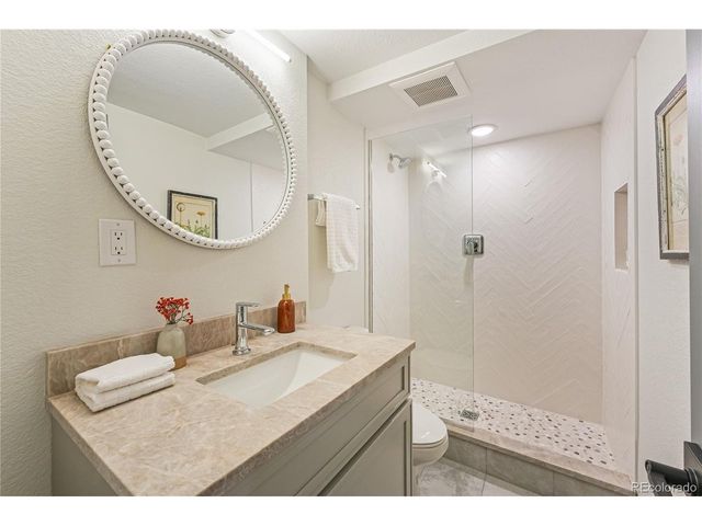 11 Long Spur, Littleton, CO 80127