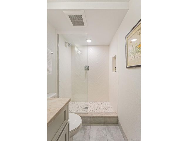 11 Long Spur, Littleton, CO 80127