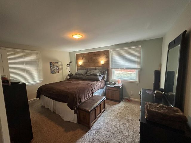 17500 N Fruitport Road, Spring Lake, MI 49456