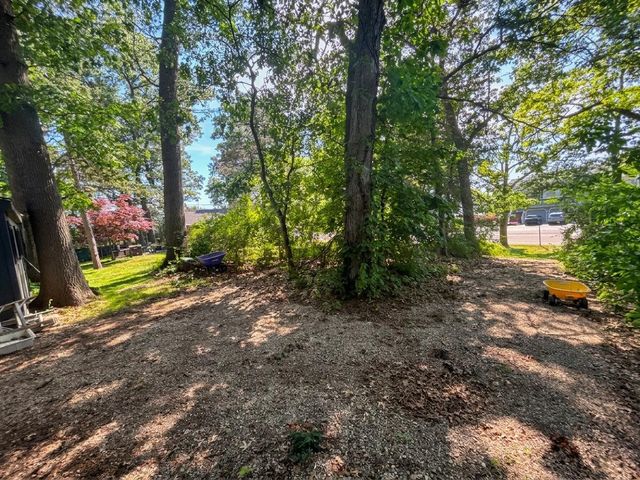 17500 N Fruitport Road, Spring Lake, MI 49456