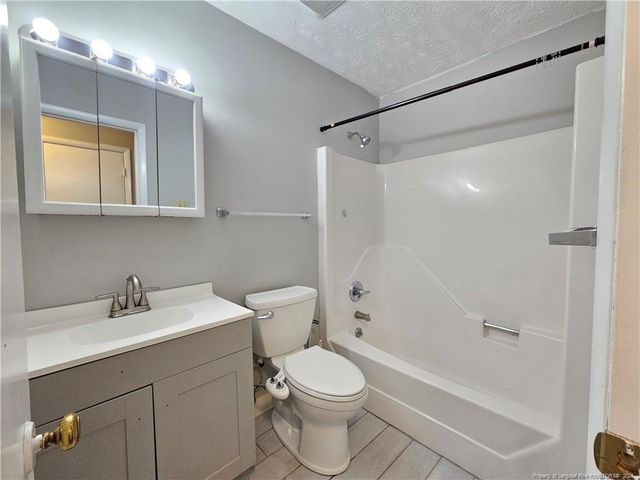 6500 Gate Post Court, Fayetteville, NC 28314