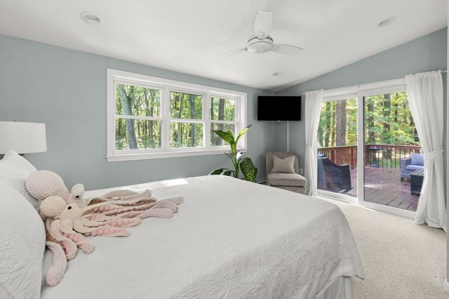 52 Rattlesnake Hill Rd, Andover, MA 01810