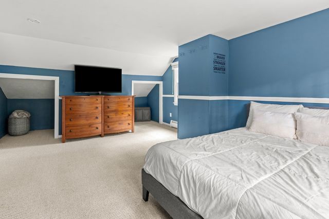 52 Rattlesnake Hill Rd, Andover, MA 01810