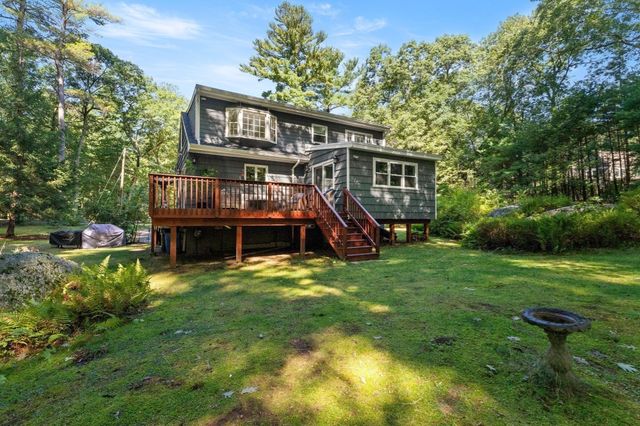 52 Rattlesnake Hill Rd, Andover, MA 01810