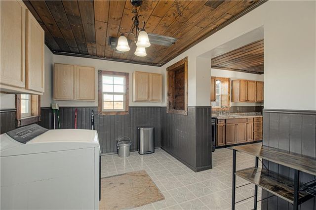 10336 Shach Creek Road, Excelsior Springs, MO 64024