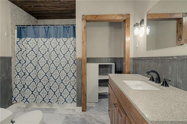 10336 Shach Creek Road, Excelsior Springs, MO 64024