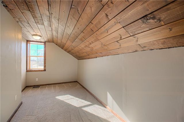 10336 Shach Creek Road, Excelsior Springs, MO 64024