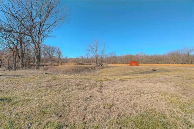 10336 Shach Creek Road, Excelsior Springs, MO 64024
