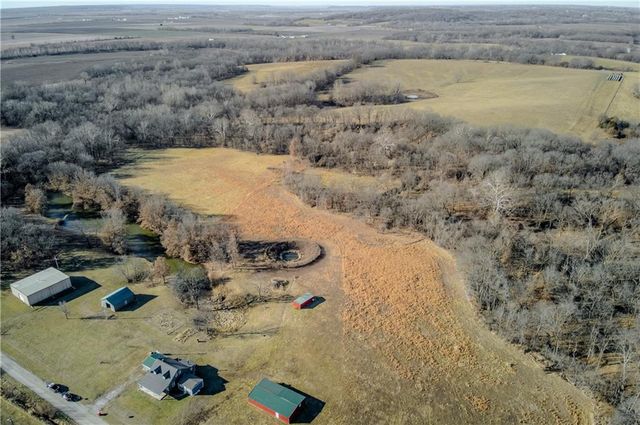 10336 Shach Creek Road, Excelsior Springs, MO 64024