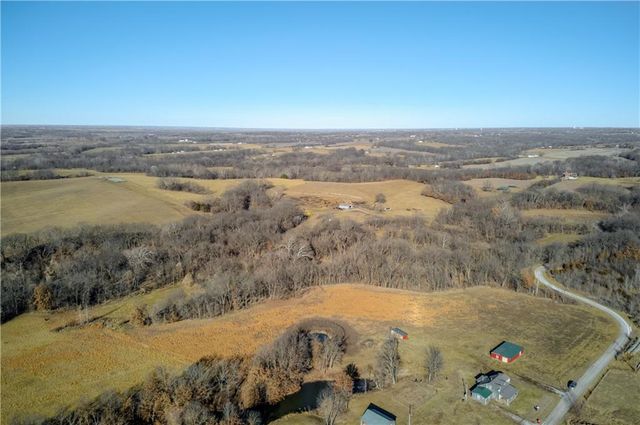 10336 Shach Creek Road, Excelsior Springs, MO 64024