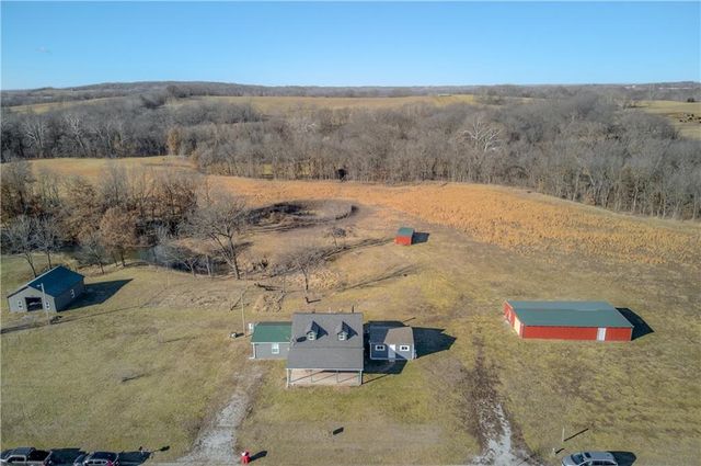 10336 Shach Creek Road, Excelsior Springs, MO 64024