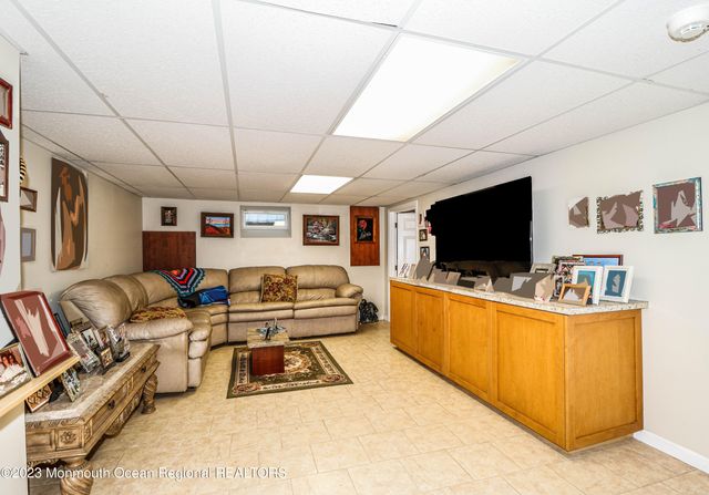 2 Agress Road, Millstone, NJ 08535