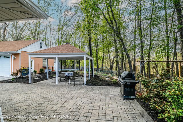 2 Agress Road, Millstone, NJ 08535