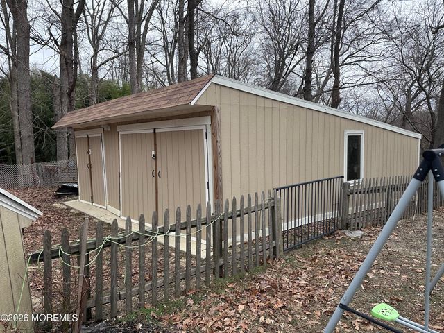 2 Agress Road, Millstone, NJ 08535