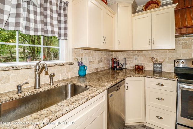 2 Agress Road, Millstone, NJ 08535