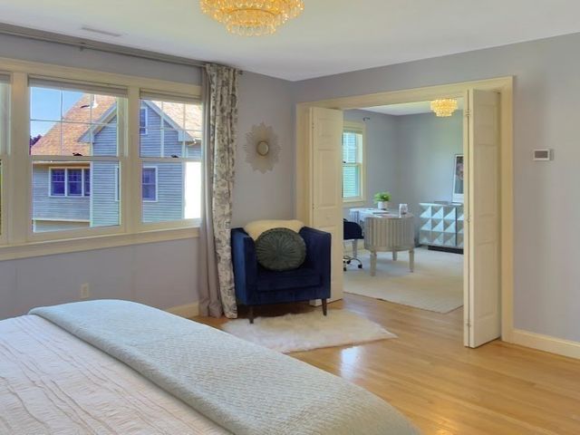 13 Green St _, Newton, MA 02458