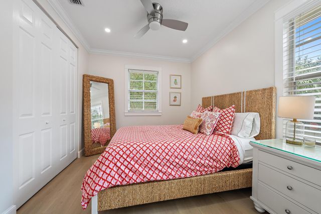 331 October Street, Palm Beach Gardens, FL 33410