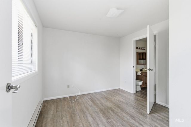 3911 S Constitution Way, Boise, ID 83706