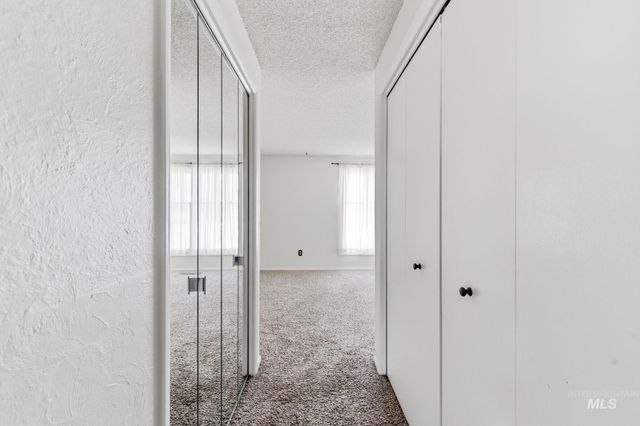 3911 S Constitution Way, Boise, ID 83706