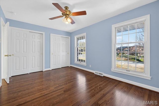 562 Gederson Lane, St Louis, MO 63122