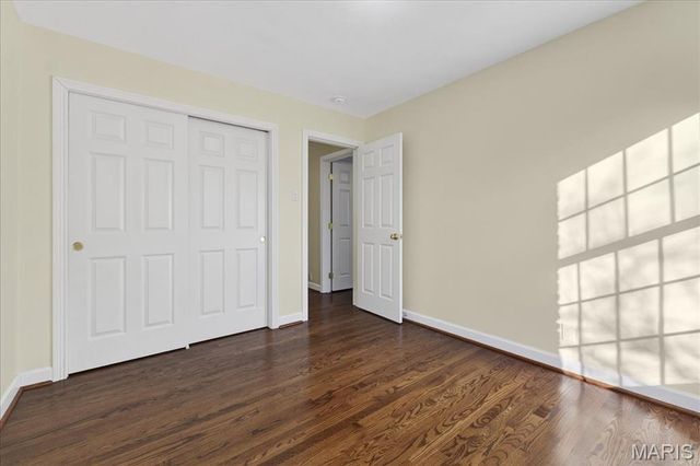 562 Gederson Lane, St Louis, MO 63122