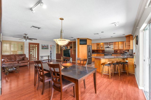 101 SE 14th Street, Pompano Beach, FL 33060