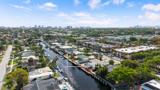 101 SE 14th Street, Pompano Beach, FL 33060
