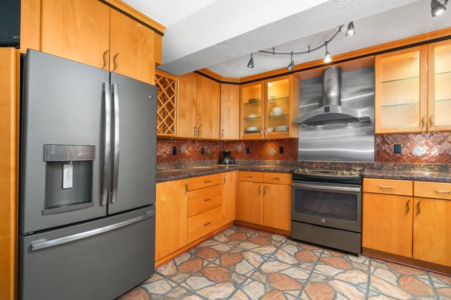 101 SE 14th Street, Pompano Beach, FL 33060
