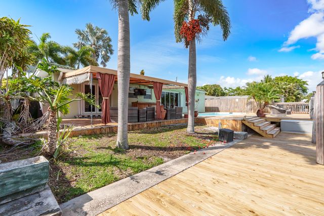 101 SE 14th Street, Pompano Beach, FL 33060