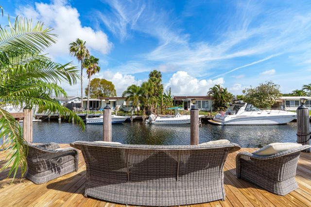 101 SE 14th Street, Pompano Beach, FL 33060