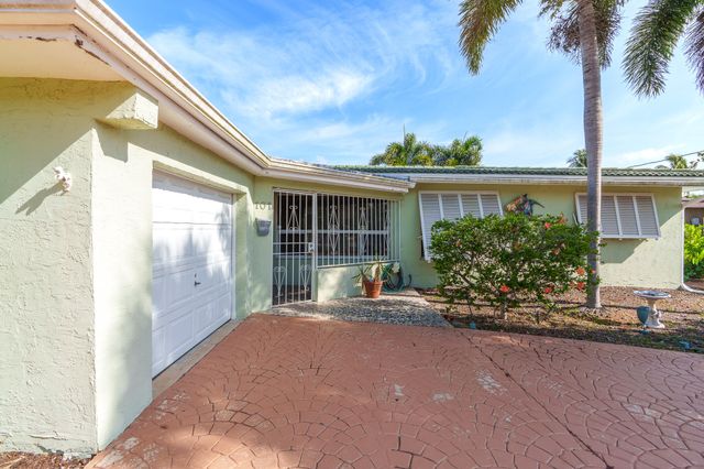 101 SE 14th Street, Pompano Beach, FL 33060