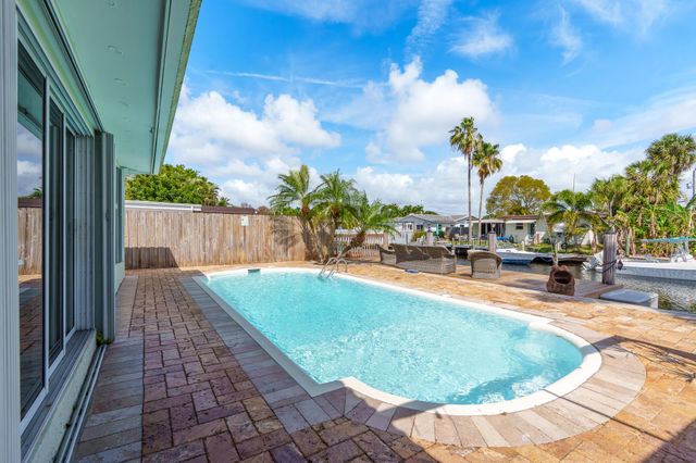 101 SE 14th Street, Pompano Beach, FL 33060