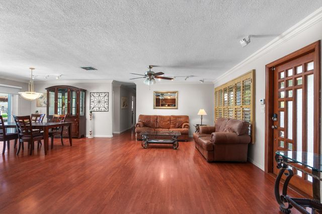 101 SE 14th Street, Pompano Beach, FL 33060