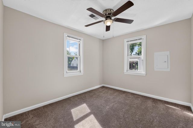 1911 ARCADIA AVE, Capitol Heights, MD 20743