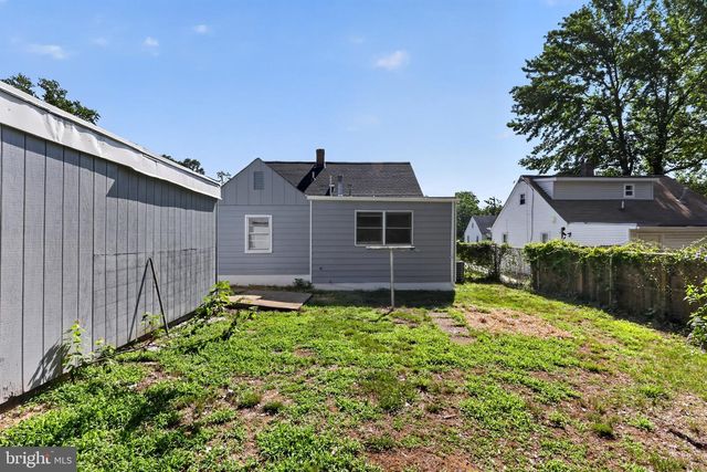 1911 ARCADIA AVE, Capitol Heights, MD 20743