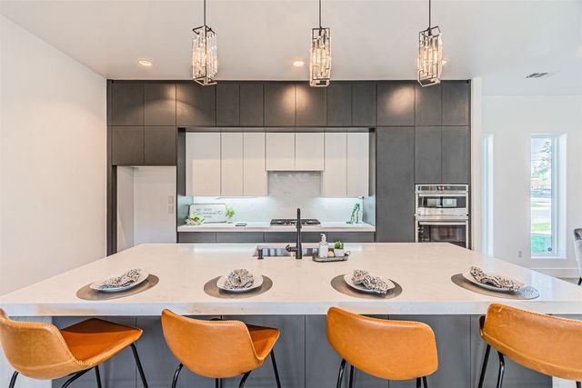 4319 Sylvester Street, Dallas, TX 75219