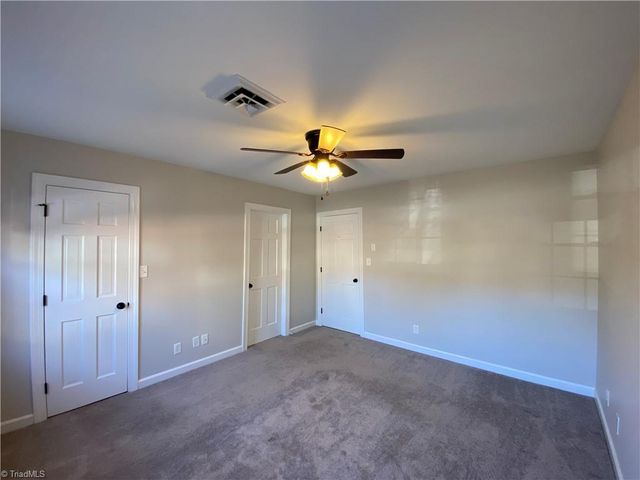 355 Hanover Arms Court, Winston-salem, NC 27104