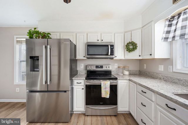 371 GREENBANK RD, Fredericksburg, VA 22406