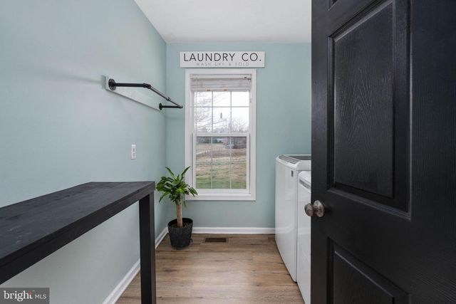 371 GREENBANK RD, Fredericksburg, VA 22406