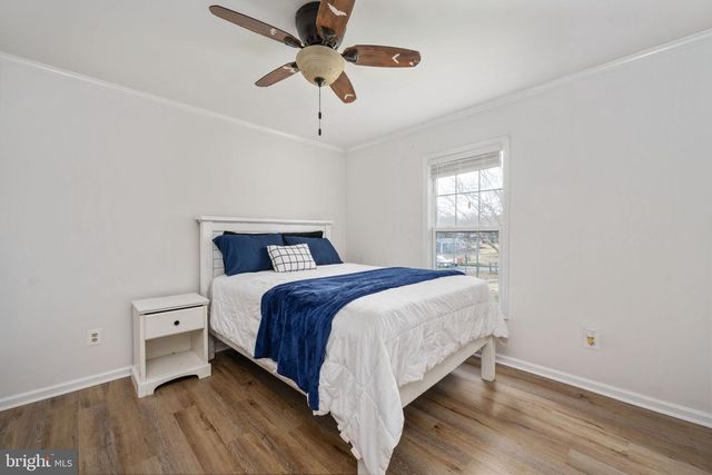 371 GREENBANK RD, Fredericksburg, VA 22406