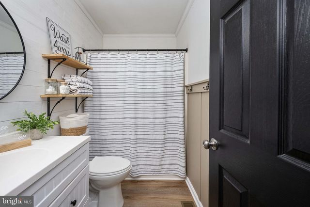 371 GREENBANK RD, Fredericksburg, VA 22406