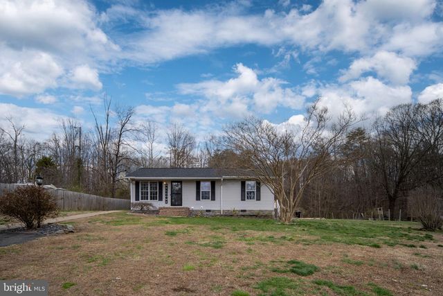 371 GREENBANK RD, Fredericksburg, VA 22406