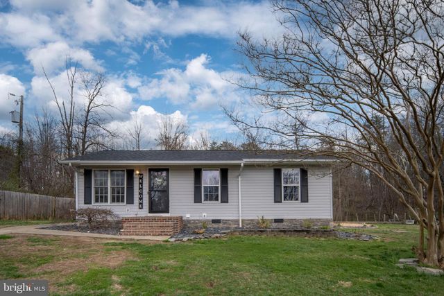 371 GREENBANK RD, Fredericksburg, VA 22406