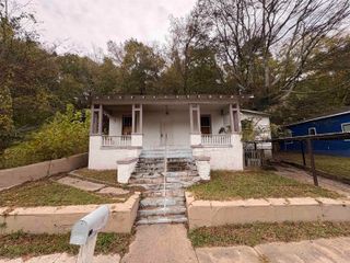 236 Walnut Street, Hot Springs, AR 71901