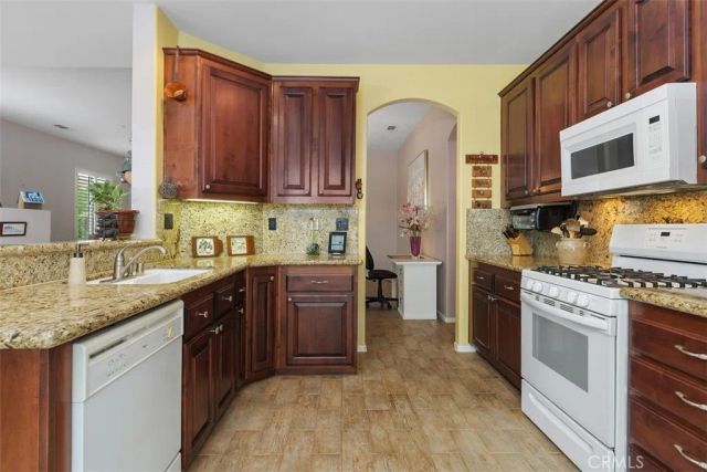 30179 Iron Horse Drive, Murrieta, CA 92563