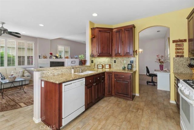 30179 Iron Horse Drive, Murrieta, CA 92563