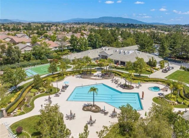 30179 Iron Horse Drive, Murrieta, CA 92563