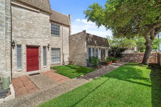 2 River Creek Way, Sugar Land, TX 77478